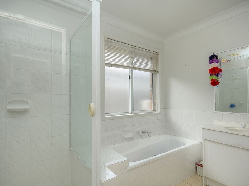 2/35 Kenny Drive, Labrador QLD 4215