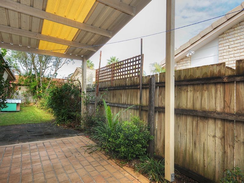 2/35 Kenny Drive, Labrador QLD 4215