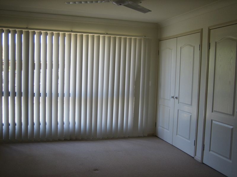 15 Pandora Crescent, Pacific Pines QLD 4211