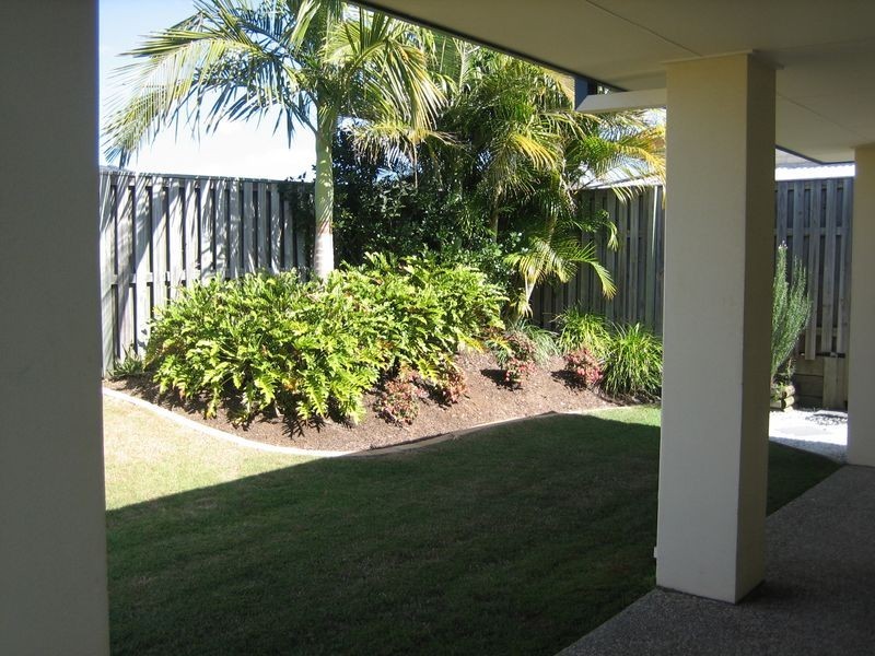 15 Pandora Crescent, Pacific Pines QLD 4211