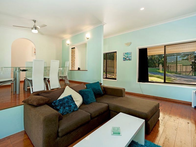 19 Tooraneedin Road, Coomera Waters QLD 4209