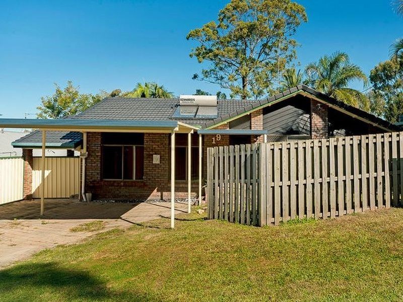19 Tooraneedin Road, Coomera Waters QLD 4209