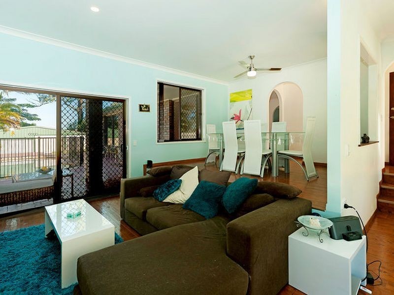 19 Tooraneedin Road, Coomera Waters QLD 4209