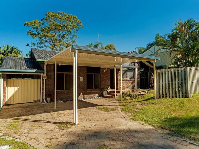 19 Tooraneedin Road, Coomera Waters QLD 4209