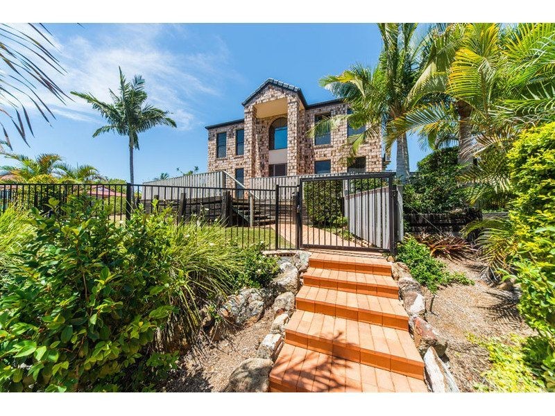 4 West Mountain Court, Parkwood QLD 4214