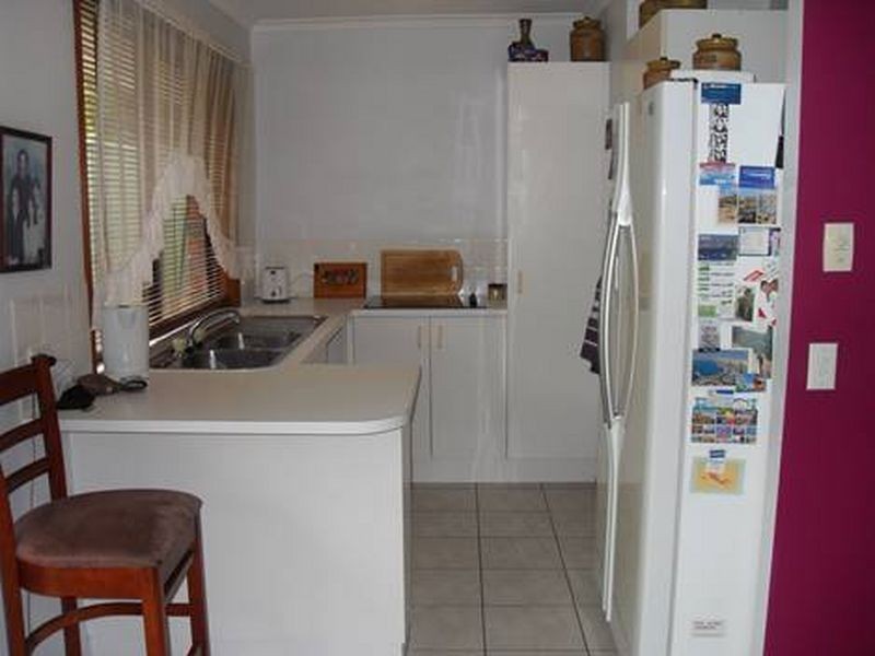 1/7 Ruth Anne Close, Labrador QLD 4215