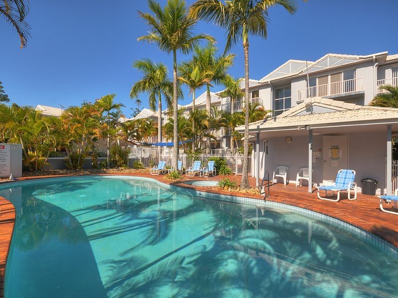 7/12 Whiting Street, Labrador QLD 4215