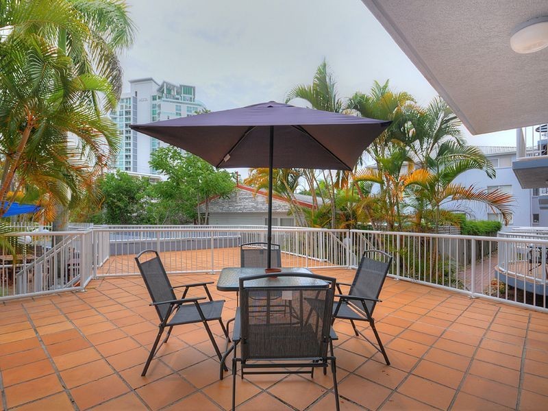 7/12 Whiting Street, Labrador QLD 4215