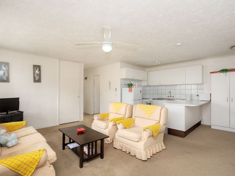 8/9 Loder Street, Biggera Waters QLD 4216