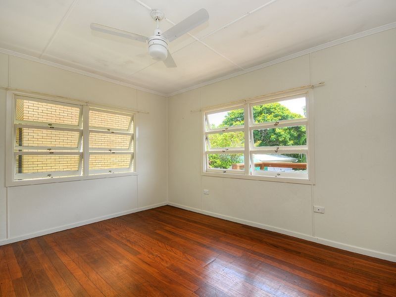 127 Johnston Street, Southport QLD 4215