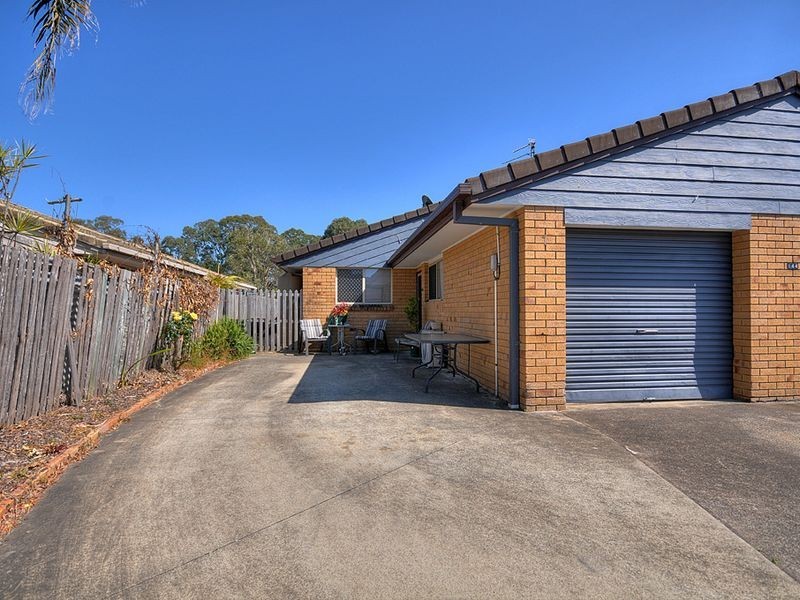 1/144 Kumbari Avenue, Labrador QLD 4215