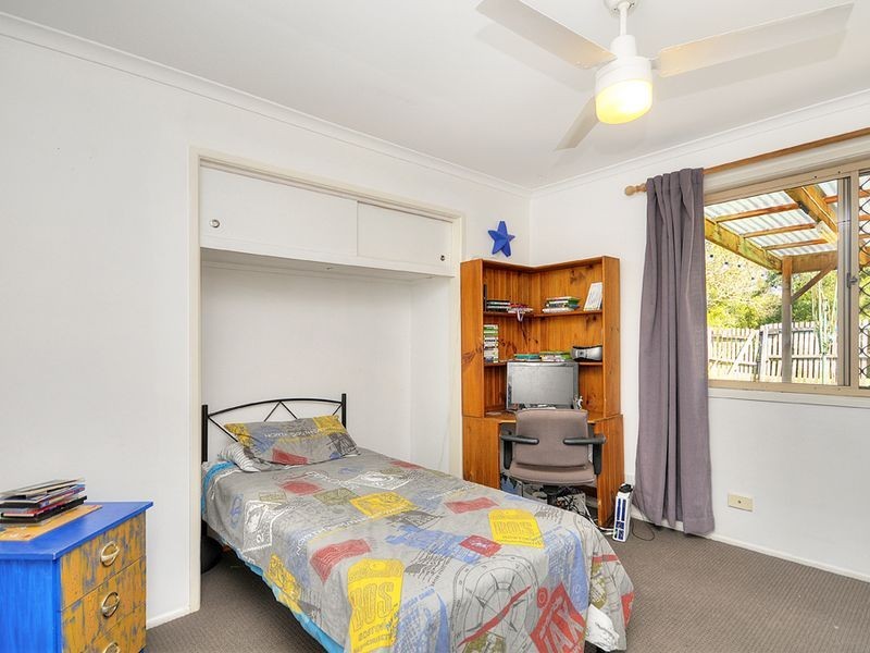 1/144 Kumbari Avenue, Labrador QLD 4215