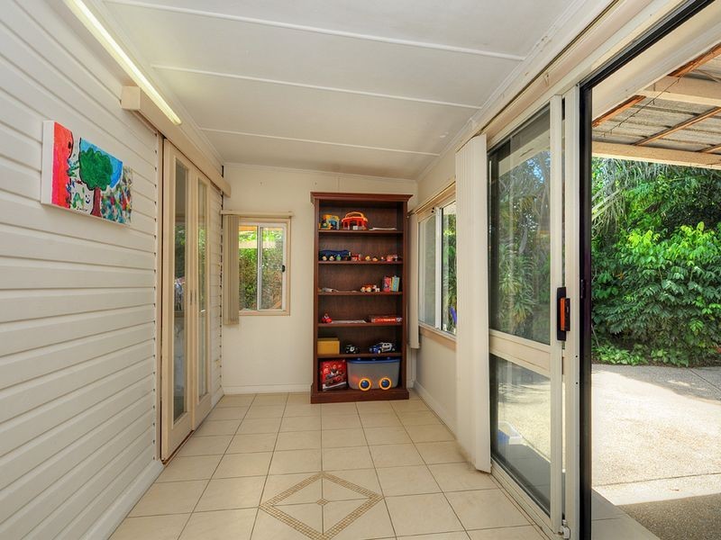 39 Robert Street, Labrador QLD 4215