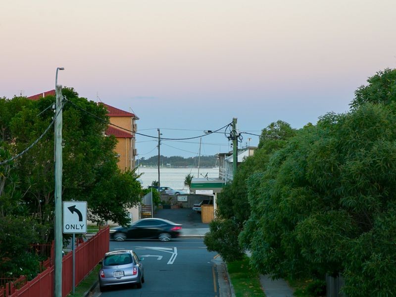 3/5 Sunshine Court, Labrador QLD 4215