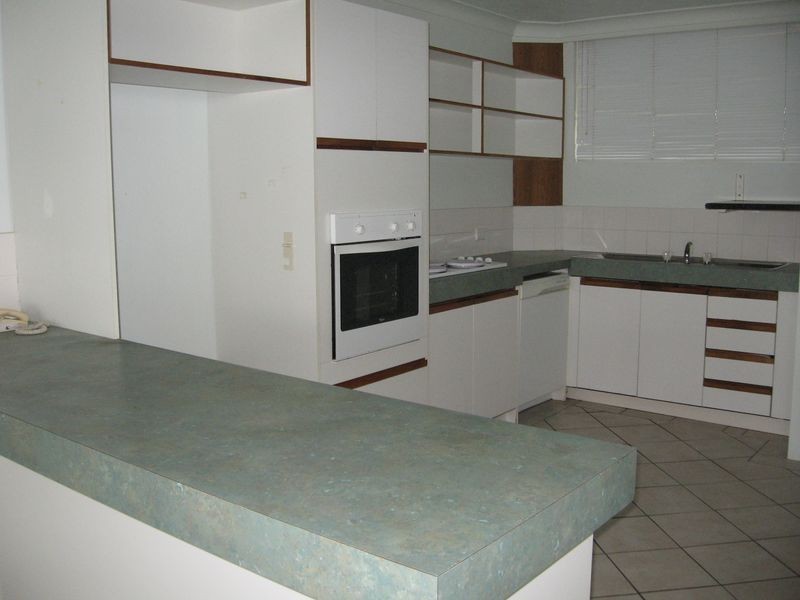Labrador QLD 4215