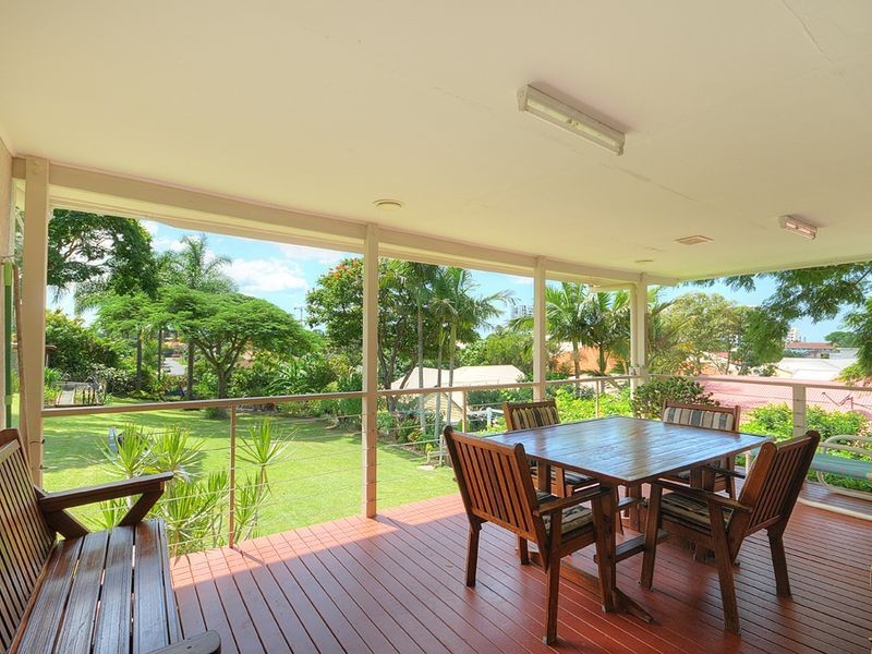 61 Whiting Street, Labrador QLD 4215