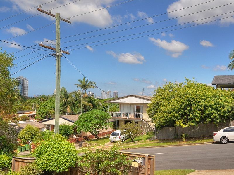 61 Whiting Street, Labrador QLD 4215