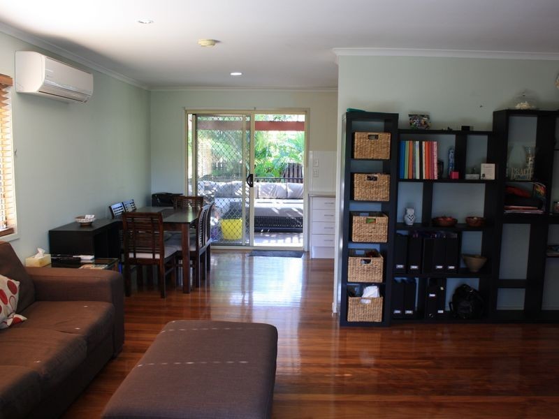 19 Clifton Street, Biggera Waters QLD 4216