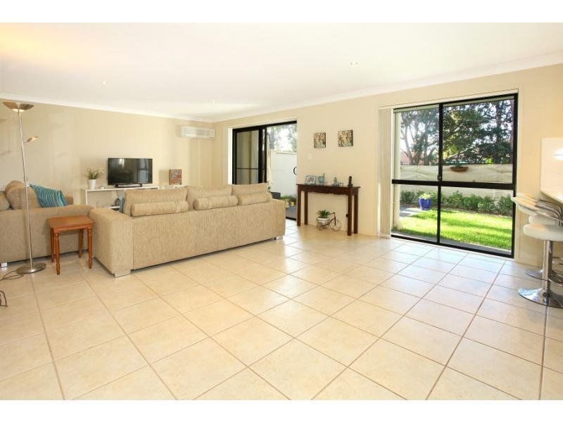 7/368 Pine Ridge Road, Coombabah QLD 4216