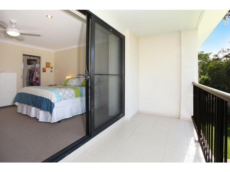 7/368 Pine Ridge Road, Coombabah QLD 4216