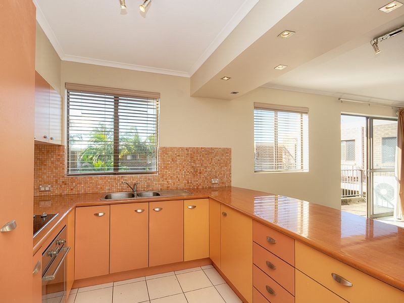 29/490 Marine Parade, Biggera Waters QLD 4216