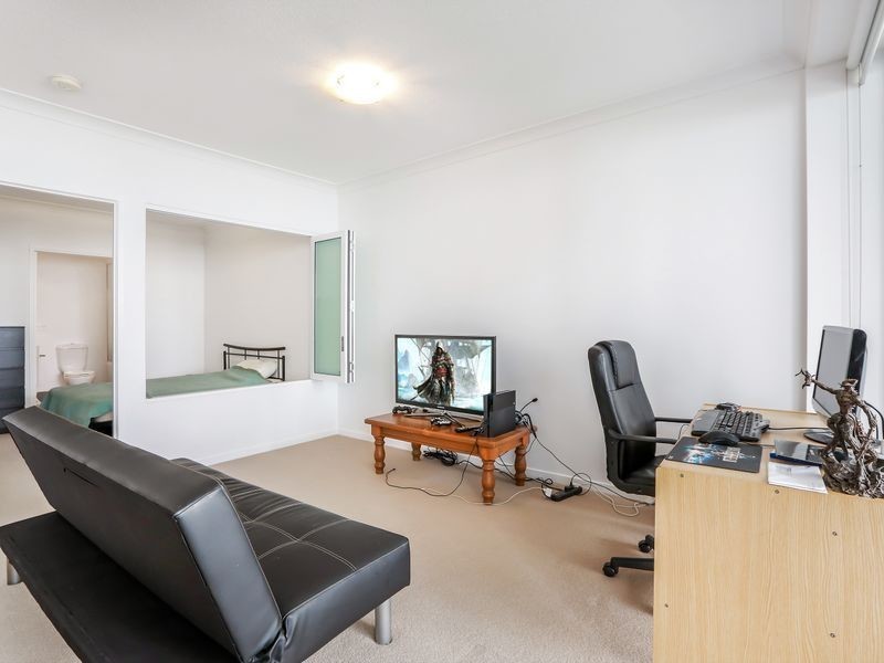 107/2 East Quay Drive, Biggera Waters QLD 4216
