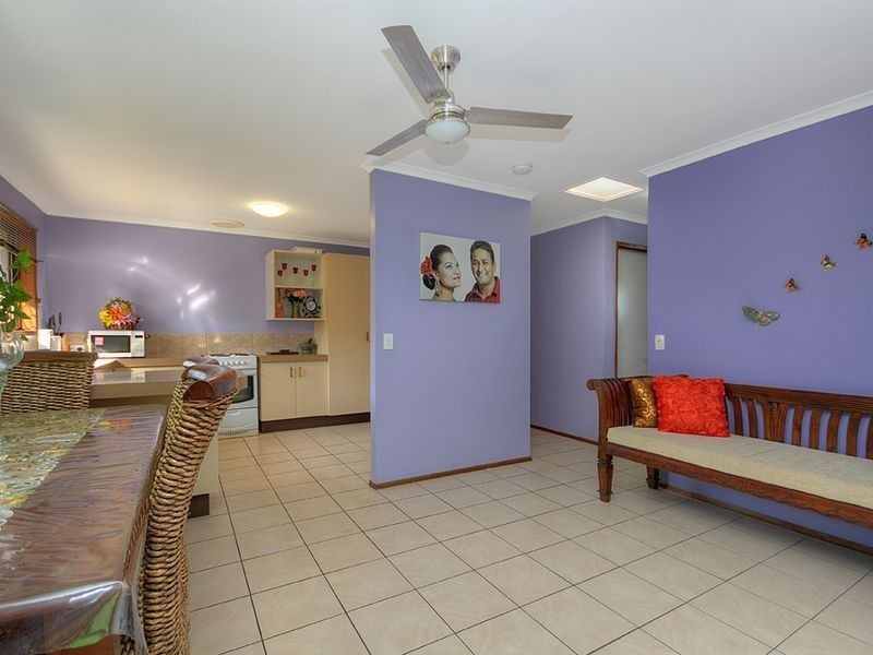 2/53 Government Road, Labrador QLD 4215