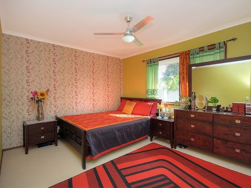 2/53 Government Road, Labrador QLD 4215
