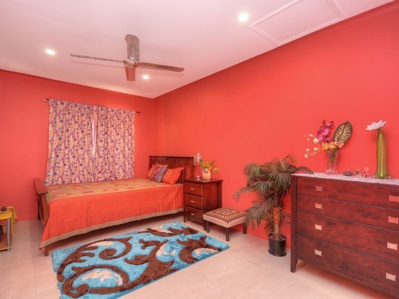 2/53 Government Road, Labrador QLD 4215