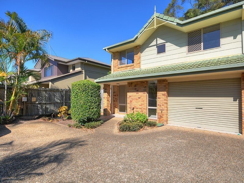 4/12 Gordon Street, Labrador QLD 4215