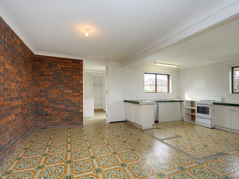 31 Sweetgum Street, Ashmore QLD 4214