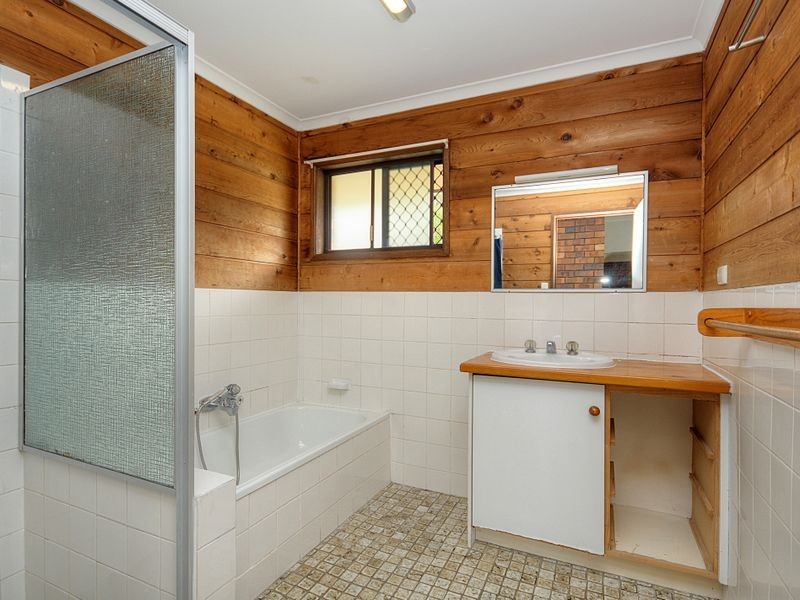 31 Sweetgum Street, Ashmore QLD 4214