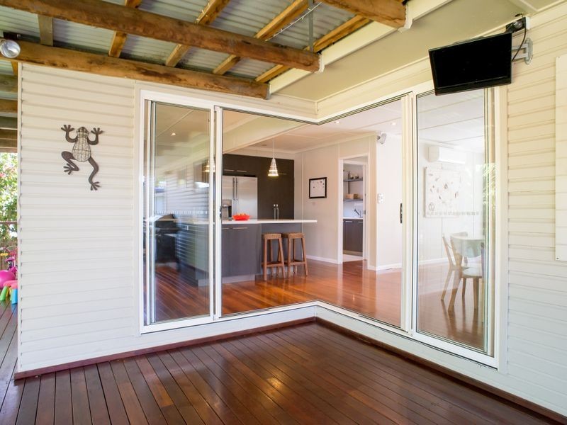 8 Horder Avenue, Labrador QLD 4215