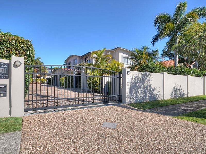 3/20-22 Broad Street, Labrador QLD 4215