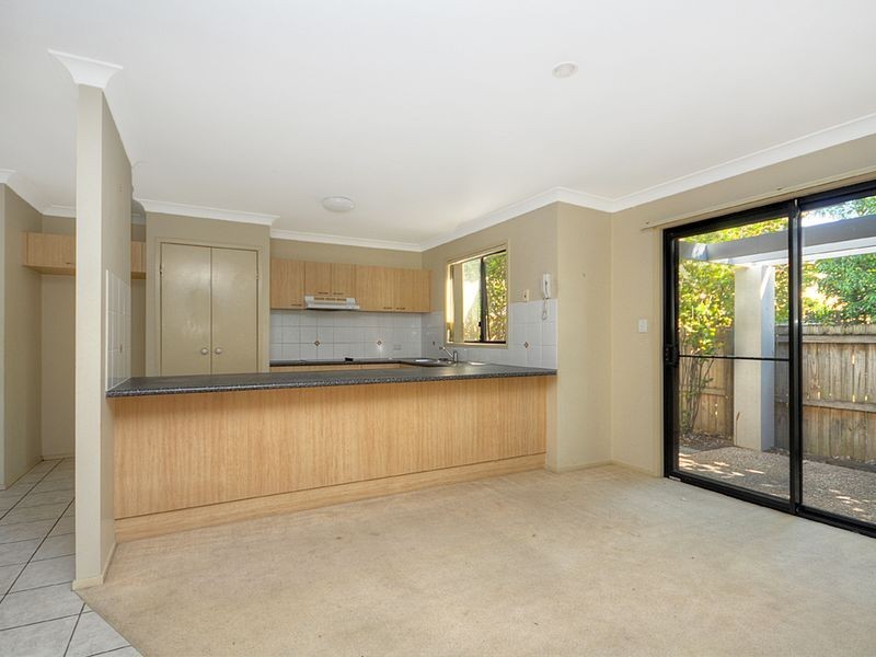 3/20-22 Broad Street, Labrador QLD 4215