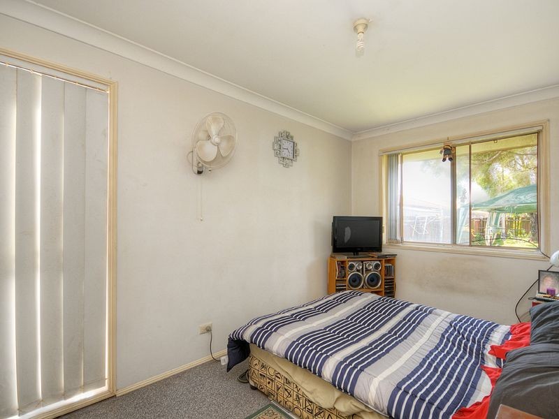 1/4 Avi Court, Labrador QLD 4215