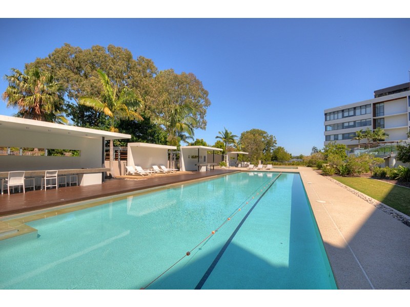 2204/1 Marina Promenade, Paradise Point QLD 4216