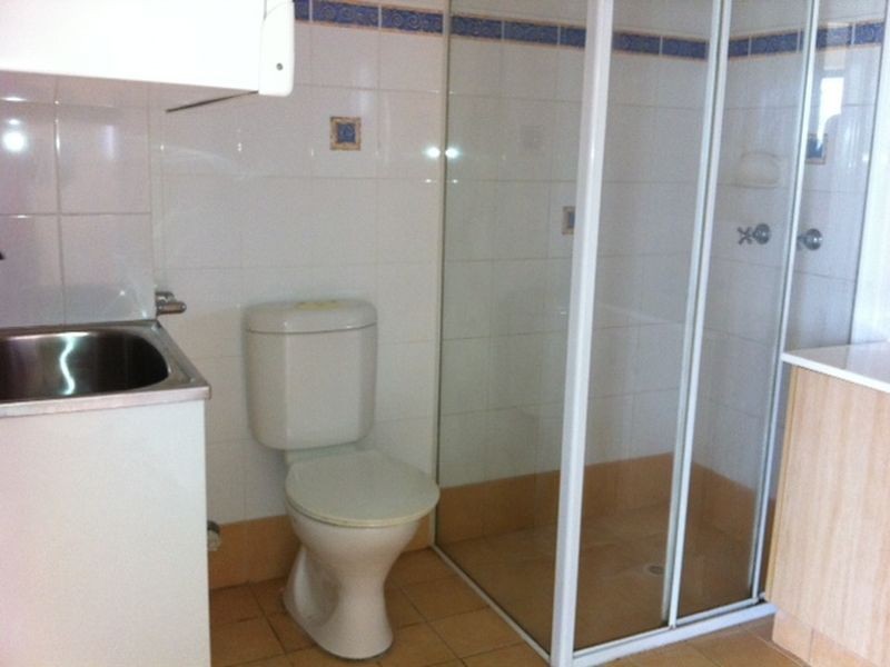 5/47 Bayview Street, Runaway Bay QLD 4216