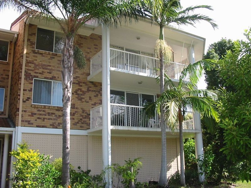 9/145 Muir Street, Labrador QLD 4215