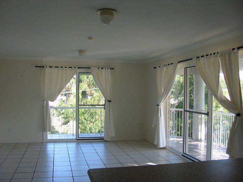 9/145 Muir Street, Labrador QLD 4215