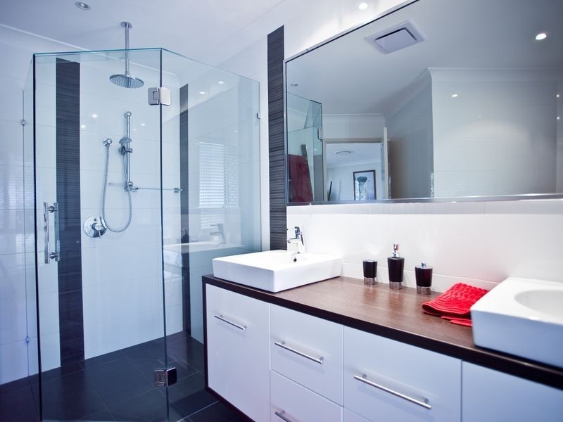 9 Kirdford Court, Arundel QLD 4214