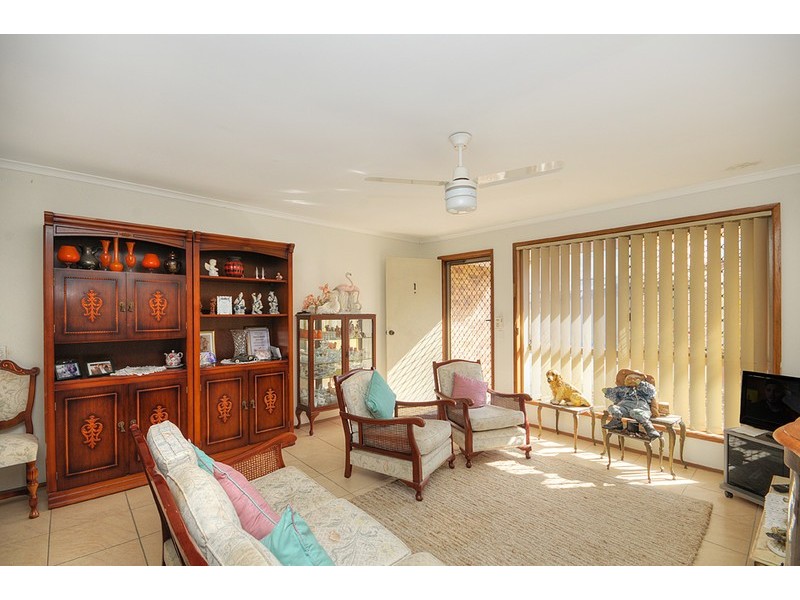 2/5 Ruth Anne Close, Labrador QLD 4215