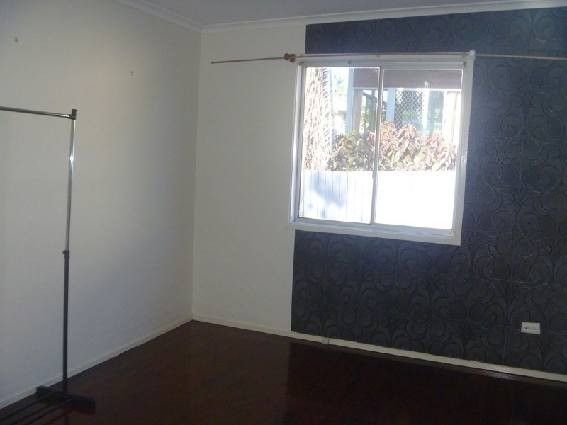 2/27 Horder Avenue, Labrador QLD 4215