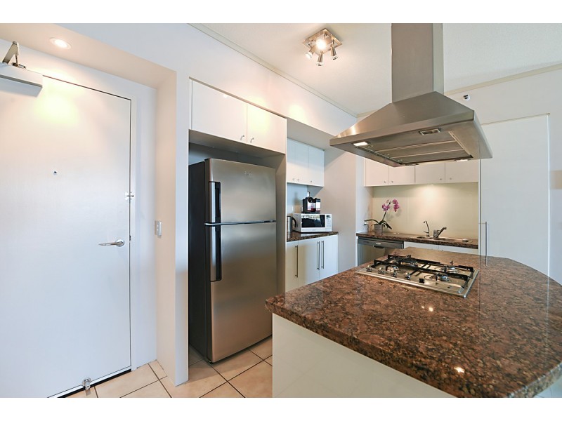 100/326-342 Marine Parade, Labrador QLD 4215