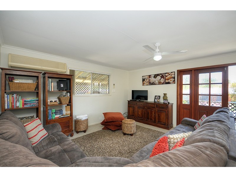 276 Government Road, Labrador QLD 4215