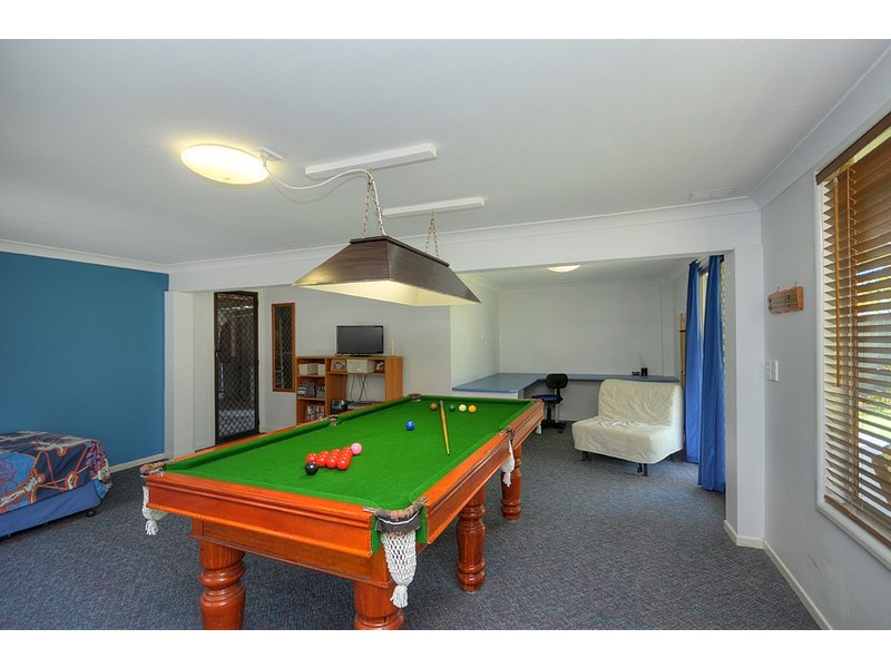 276 Government Road, Labrador QLD 4215