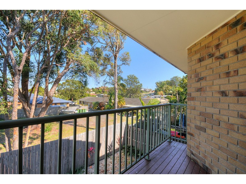 4/12 Gordon Street, Labrador QLD 4215