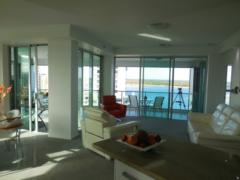 1001/300 Marine Parade, Labrador QLD 4215