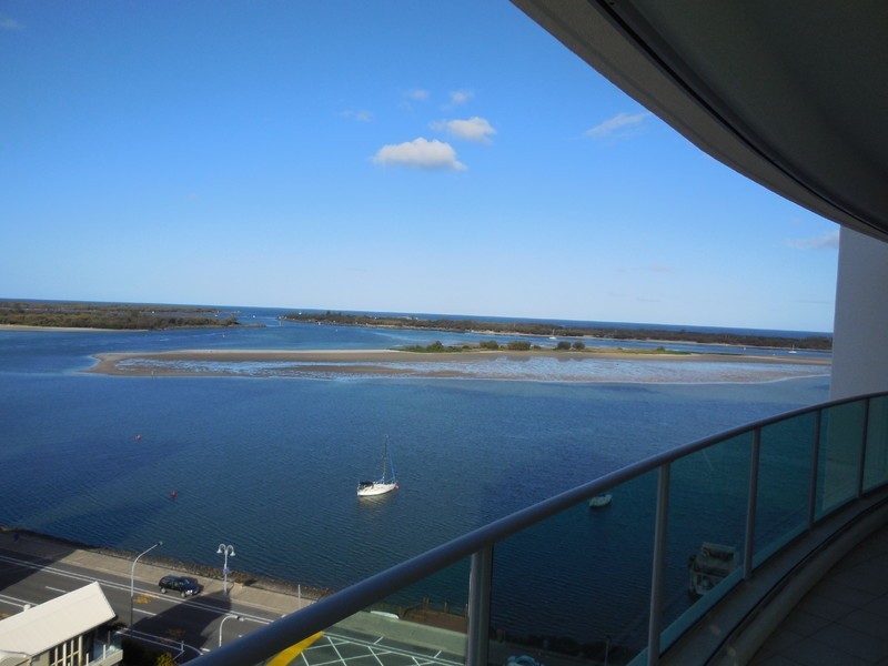 1001/300 Marine Parade, Labrador QLD 4215