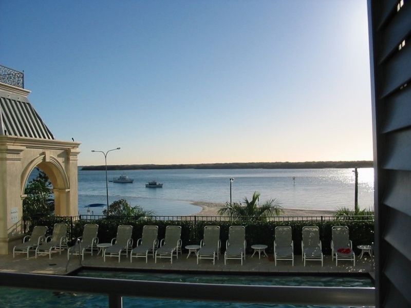 303/352 Marine Parade, Labrador QLD 4215